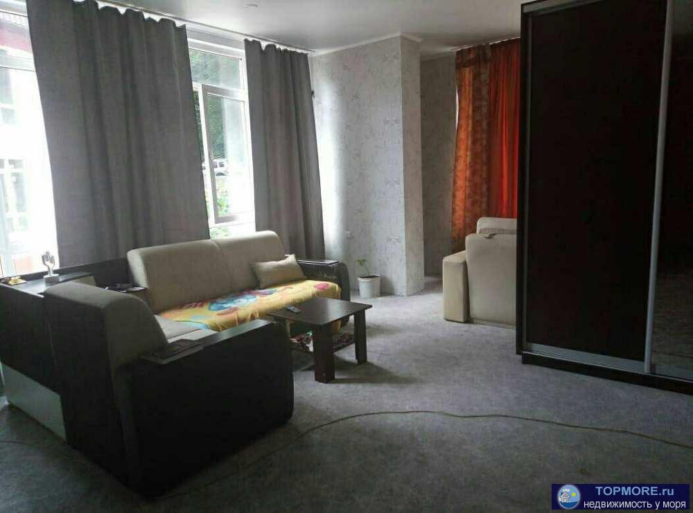 Продам квартиру на старой мацесте, квартира сухая ,светлая, теплая, хороший ремонт, два больших окна, установлены...