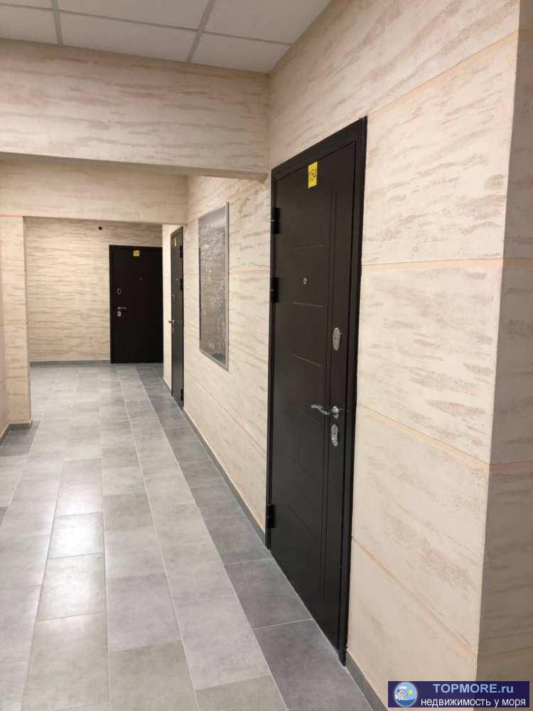 Продаю шикарную квартиру с видом на море, дом бизнес класса, территория огорожена,  видео наблюдение, есть подземная... - 2