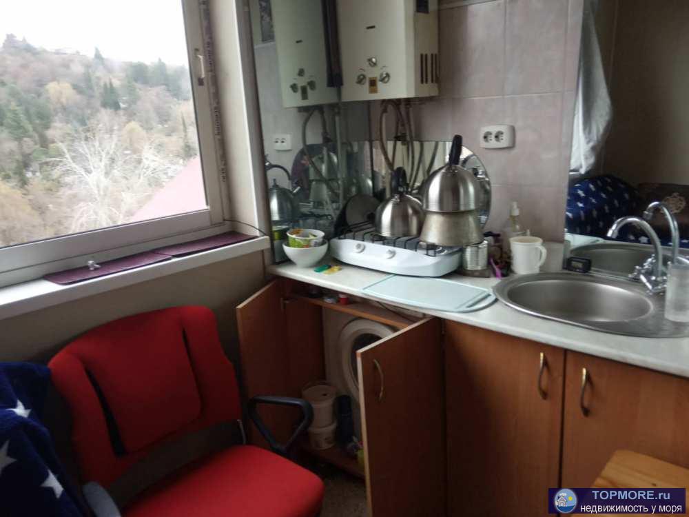 Продаю жилой гараж с ремонтом мебелью и техникой в центральном районе Сочи, центральные коммуникации, есть газ, до...