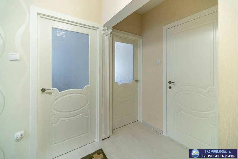 Сочи, Центральный район, микрорайон Донская. Продаётся большая 2-комнатная квартира с современной планировкой по ул....