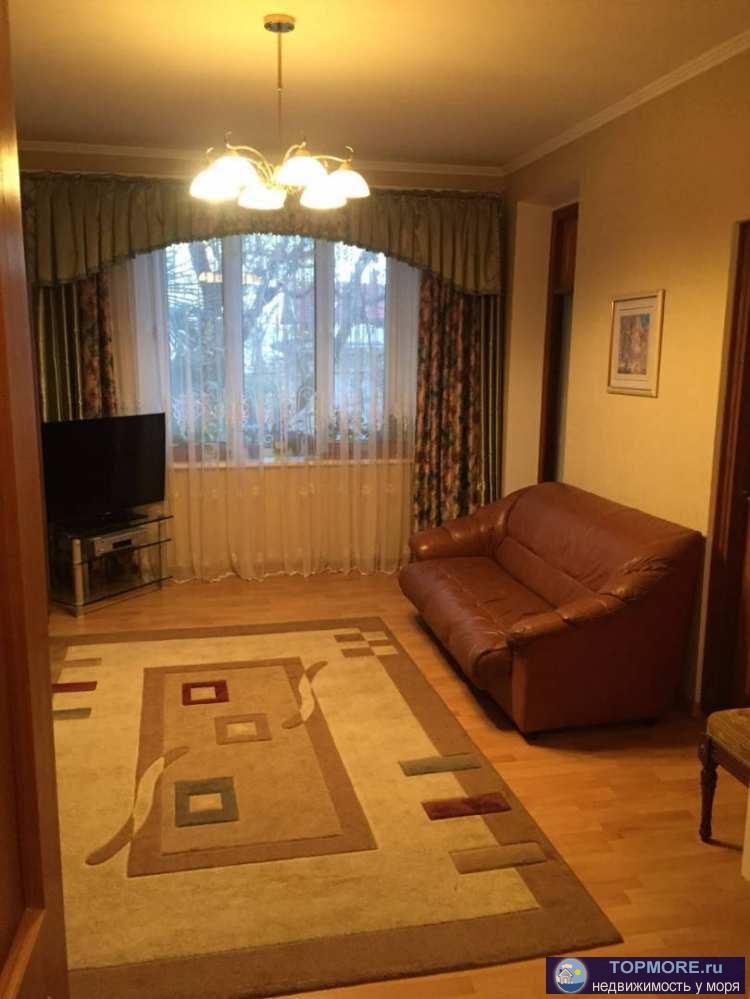 Лот № 134722. Продается трехкомнатная квартира в центре, в исторической части города. Общая площадь - 74 кв.м.... - 1