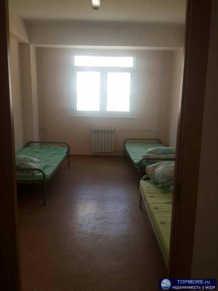 Центр Поляны. Климатический рай для горнолыжников и туристов.В пределах 7 мин. на машине - современные горно-лыжные...