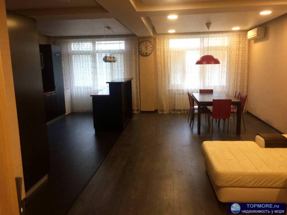 Продажа / Квартиры, Сочи, Клубничная улица, 10 500 000 р. Новый дом , квартира с дизайнерским ремонтом и мебелью с техникой. Парковочные места во дворе. Никто не живет. Чистая...