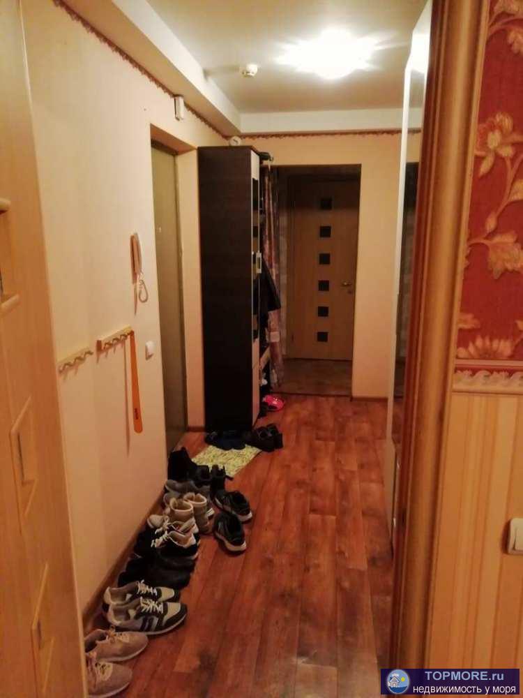 Продажа / Квартиры, Сочи, переулок Чехова, 6 800 000 р. Продам 2комн.кв в уютном районе г.Сочи.Комнаты все изолированные,просторные по 15 м2,имеется свой газовый... - 2