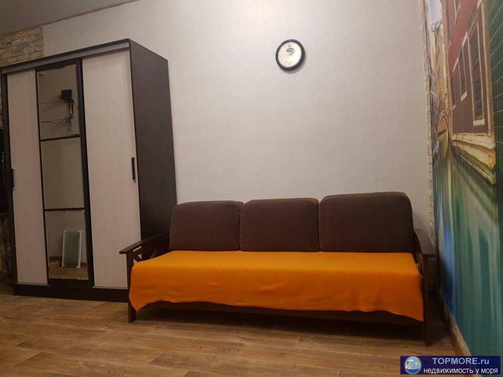 Продаю просторную квартиру в новом сданном доме. Газ , свет, вода подключены. Шикарный вид из окон на парк . Квартира...