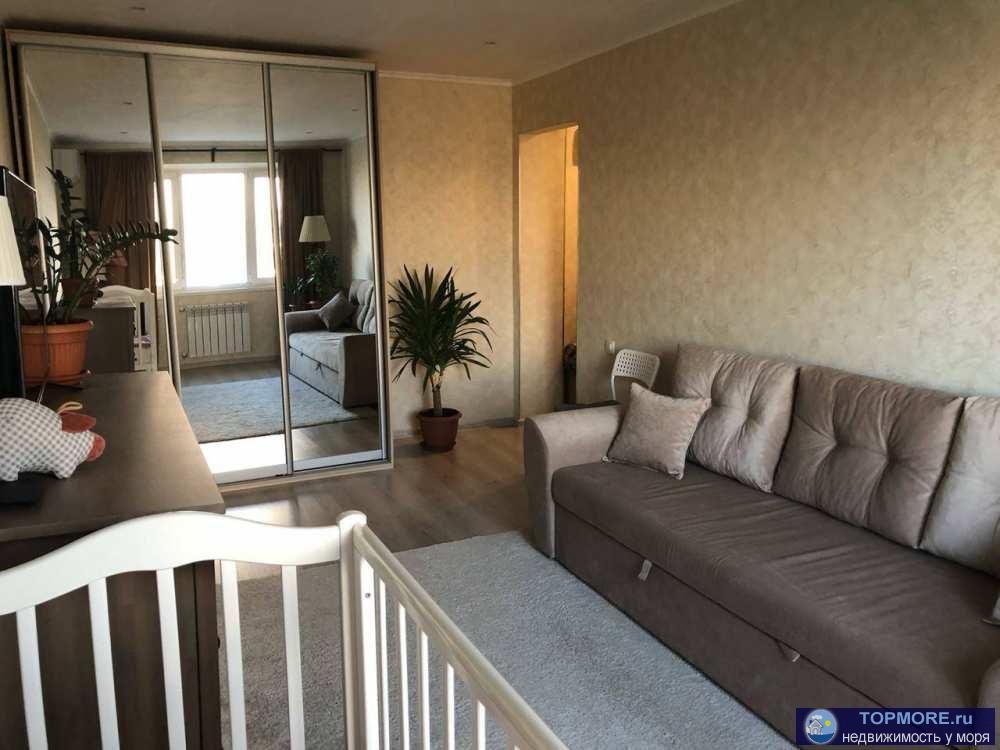 Объявление реальное! Продам однокомнатную видовую квартиру на ул. Дмиртриевой, район Светлана (около Горгаза).... - 1