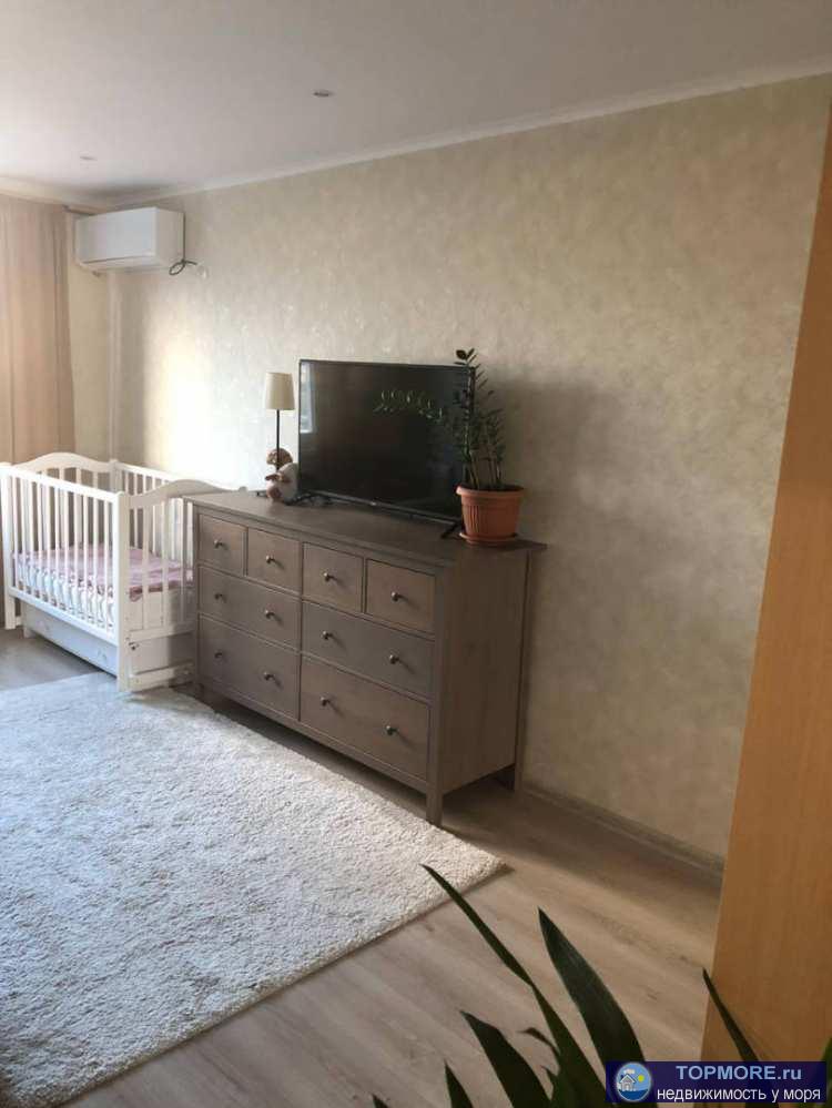 Объявление реальное! Продам однокомнатную видовую квартиру на ул. Дмиртриевой, район Светлана (около Горгаза).... - 2