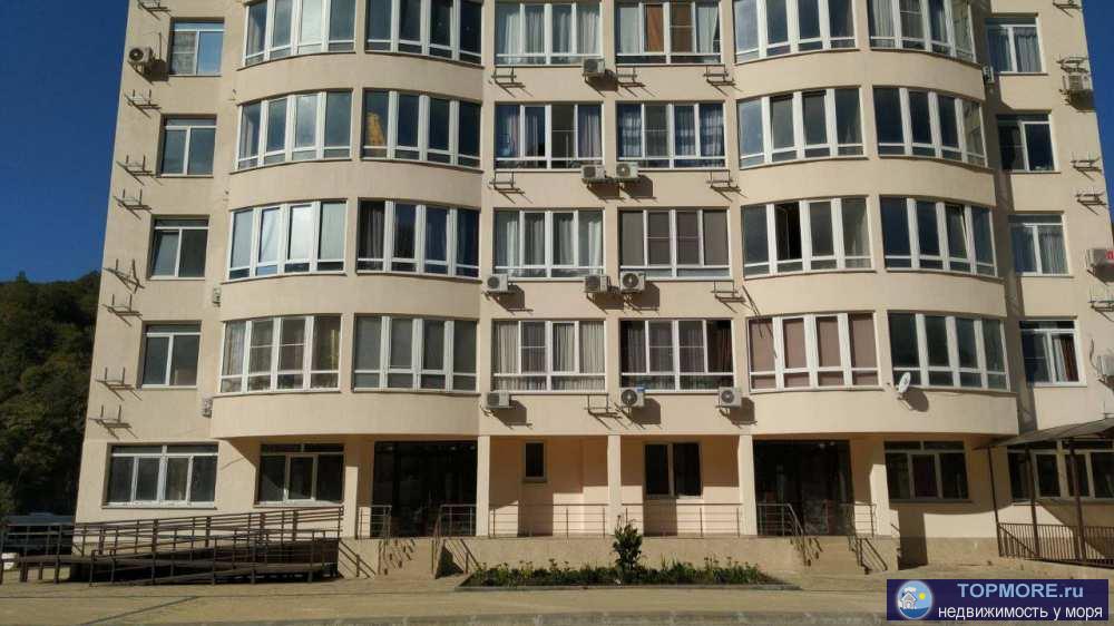 12-этажный монолитный жилой комплекс бизнес-класса, построенный в соответствии с современными нормами безопасности и... - 2