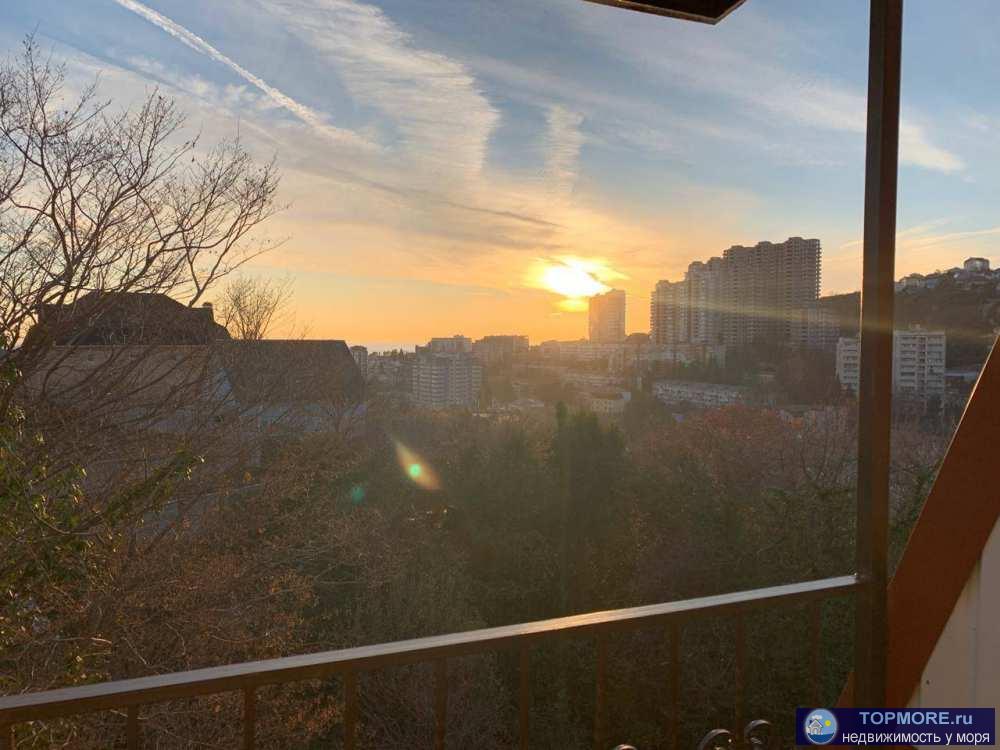 Продаётся двухкомнатная квартира на Мамайке, на 4 этаже. Новый ремонт, новая техника. Удобная планировка:... - 2