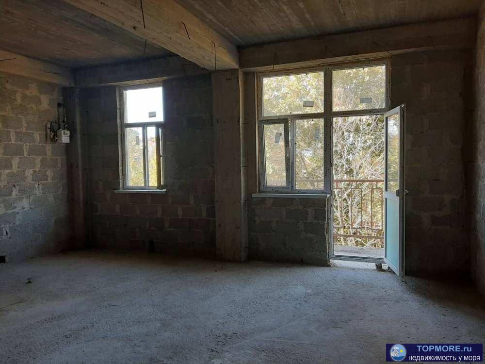 Продается квартира в районе Макаренко, в центральном районе. Квартира без отделки, правильной формы, имеет два окна и... - 1