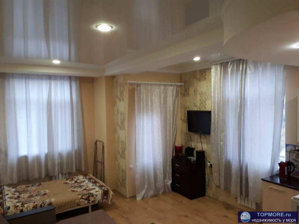 Продаётся отличная квартира 28м на 4 этаже в центральном районе города Сочи. В квартире выполнен новый ремонт, мебель...