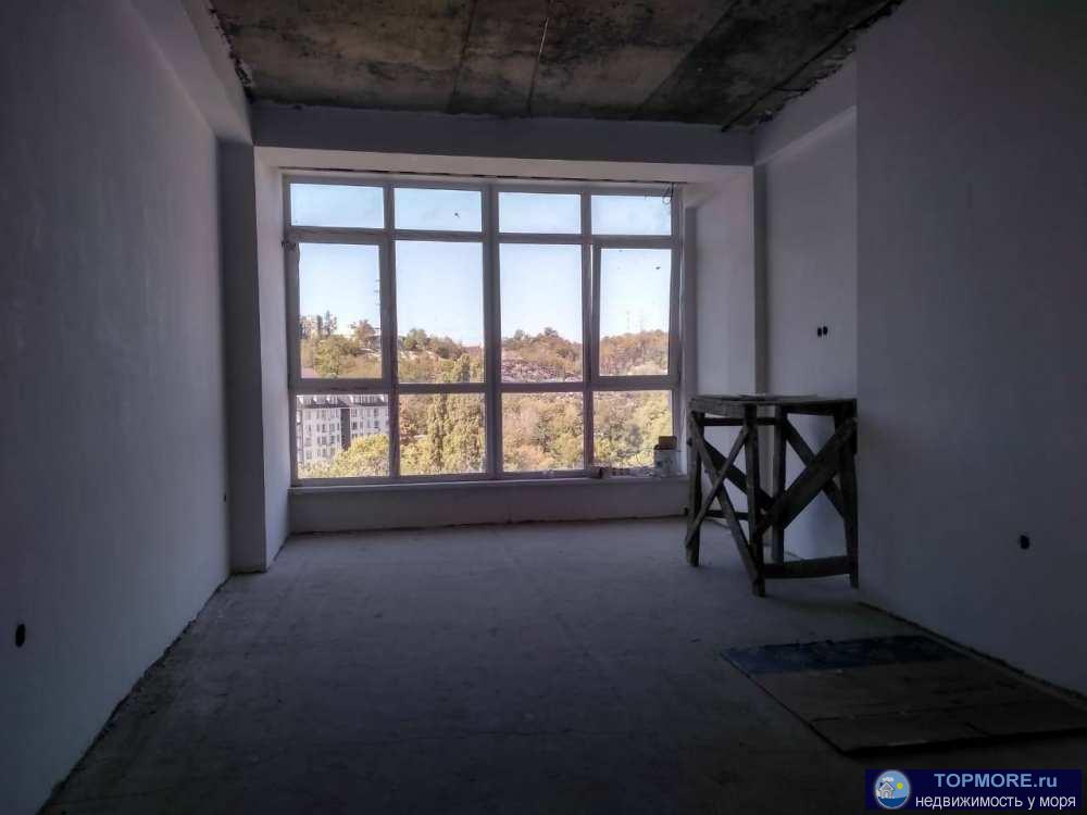Продаю светлую квартиру с панорамными окнами в Разольном на Тепличной. Квартира расположена в комплесе тихом и... - 1