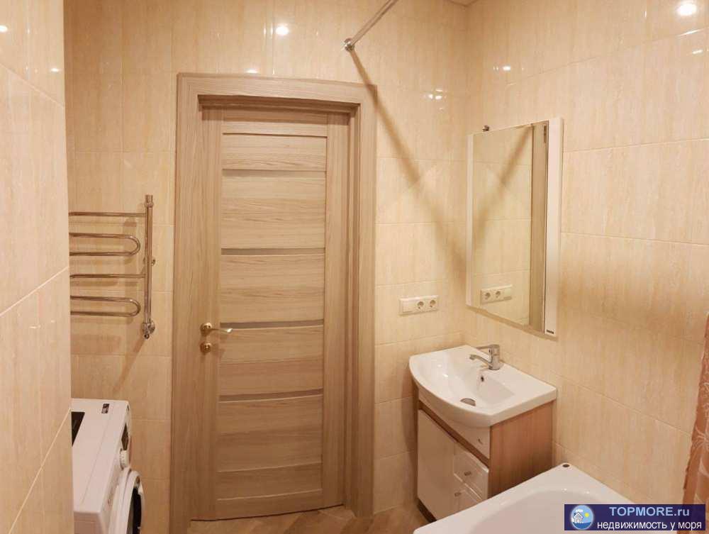 Продаю квартиру, с прекрасным ремонтом, очень уютную и довольно просторную. Прекрасные виды на горы и море. от... - 1