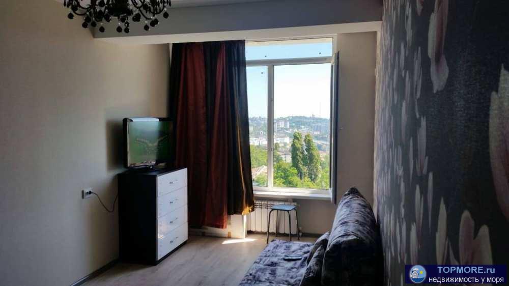  Продается уютная квартира с панорамным видом на город. Удобное месторасположение ,близость к центру, остановка... - 2