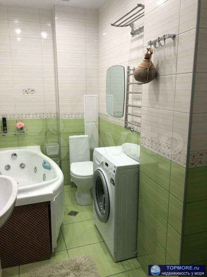 Продаю двухкомнатную квартиру в жк дельфин. Комнаты изолированные (две спальни), кухня с балконом, с прекрасным видом... - 2