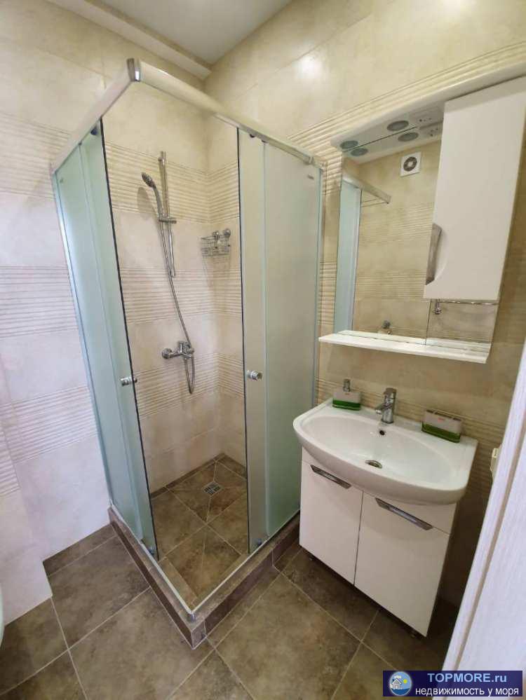 Продаю дизайнерскую студию в Красной поляне.Грамотное зонирование, чистая, аккуратная, остается мебель и техника....