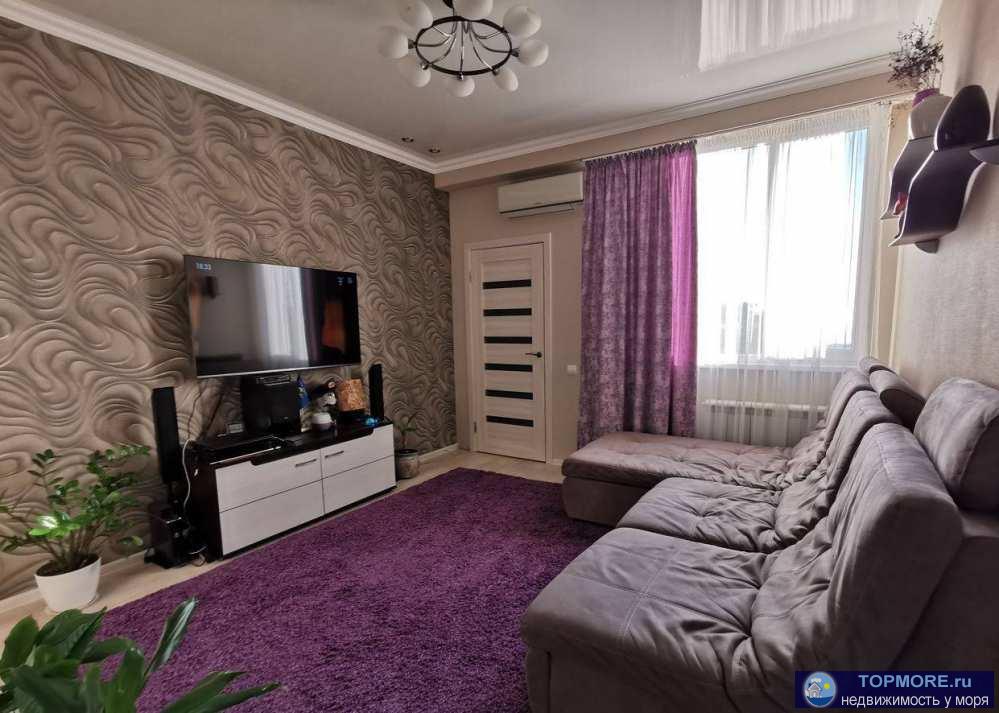 Продаем квартиру с новым ремонтом (1.5 года), делали для себя. Рядом имеются магазины  Пятёрочка, Красное и белое,... - 2