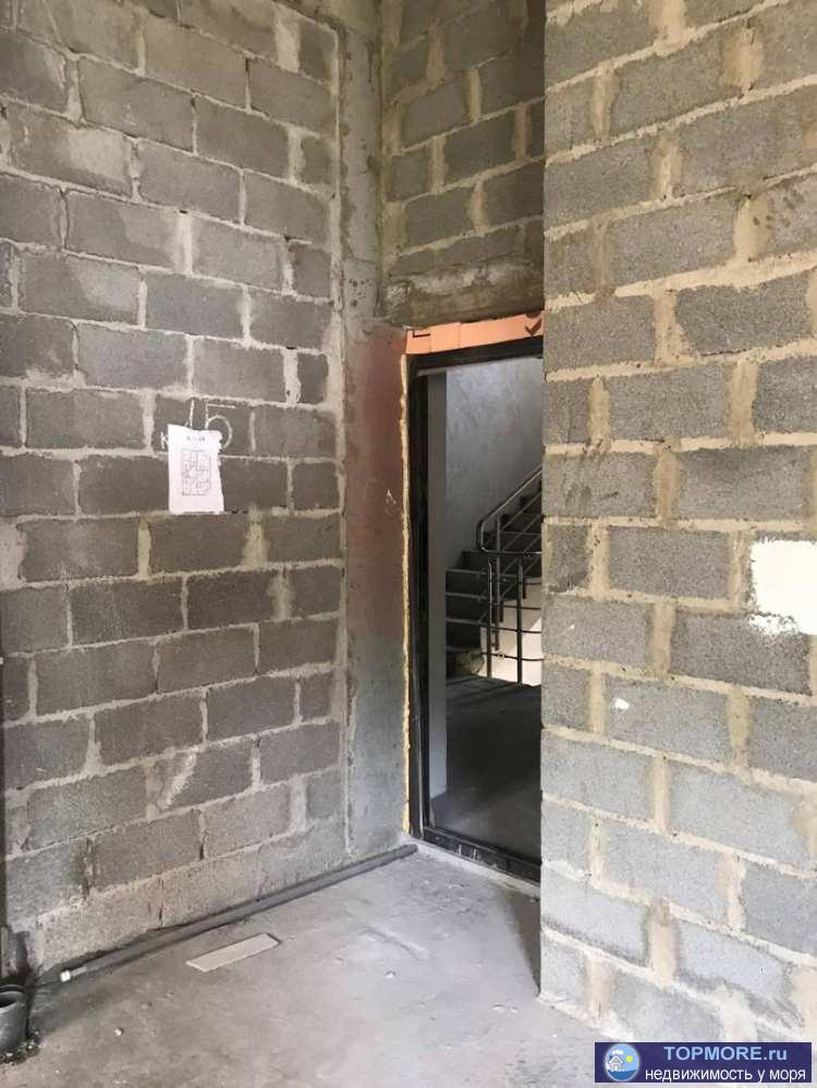  Комплекс расположен в экологически чистом районе города Сочи.Все стандарты строительства соблюдены.Построен по... - 2