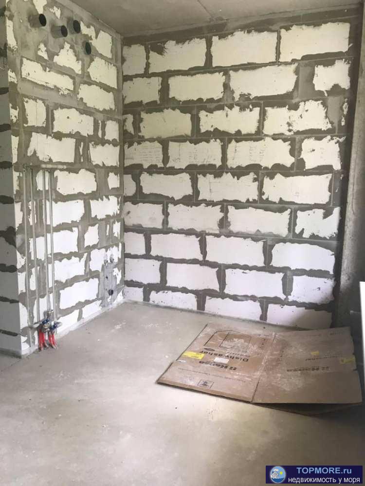 Срочная продажа квартиры в черновой отделке, статус жп, сделана растяжка, теплый пол, разводка сантехники. Переуступка. - 2