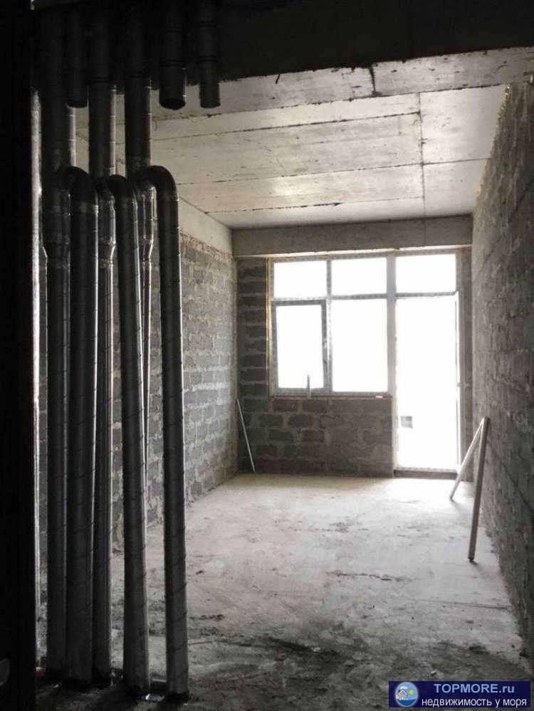 Предлагаю к продаже студию в жк Прохладная Долина. Корпус 4, 3 этаж. (вид в сторону 5 корпуса, на город).   - 2