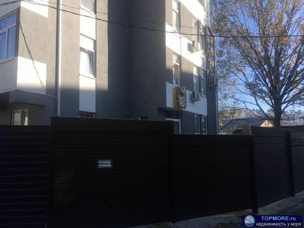 Продаю студию 22 кв.м. с двумя окнами, в пешей доступности центр города, Светлана. Прекрасна, как для проживания...