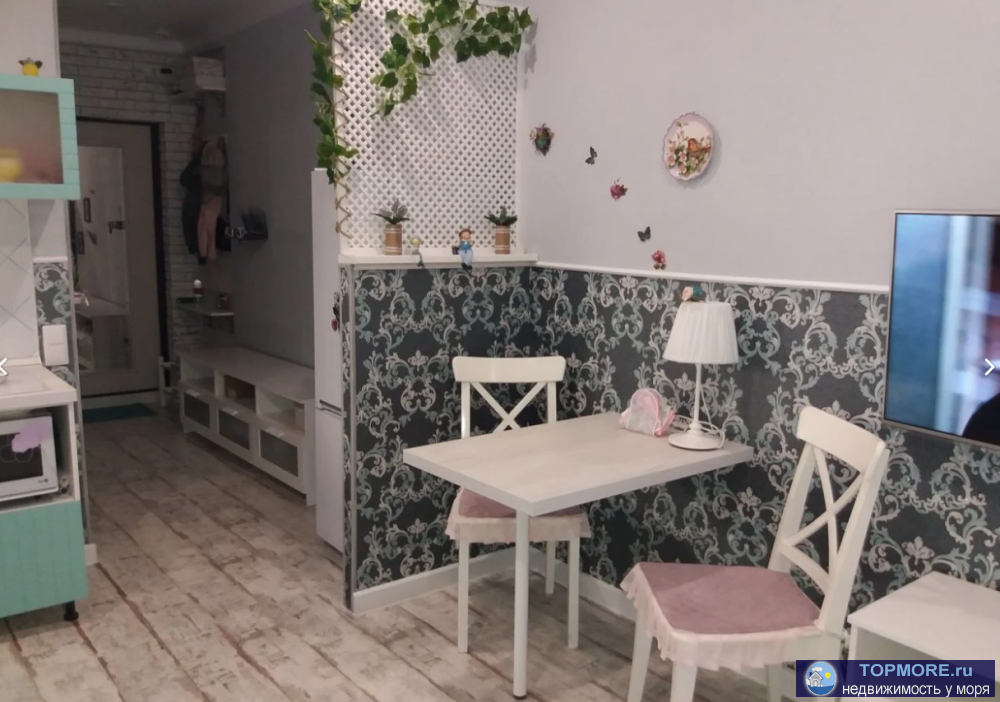 Продаю уютную квартиру с уникальным дизайном в стиле прованс, которая находится в самом центре мкр Дагомыс( золотой... - 1