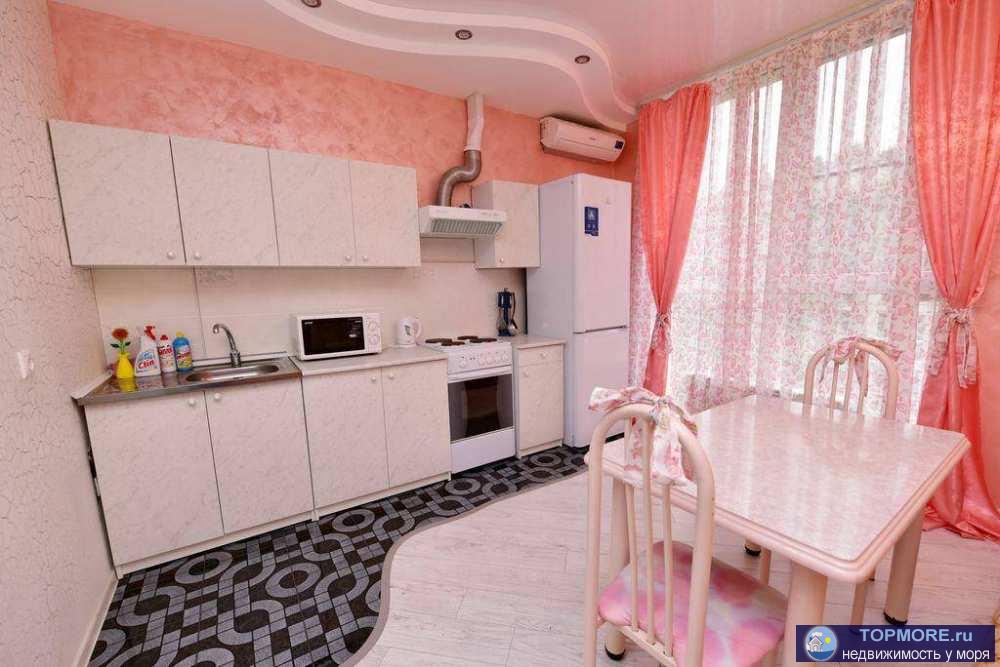 Продажа / Квартиры, Сочи, улица Войкова, 12 000 000 р. Продаю квартиру в самом центре Сочи с видом на море и город. Полноценная однокомнатная квартира идеально подходит под... - 1