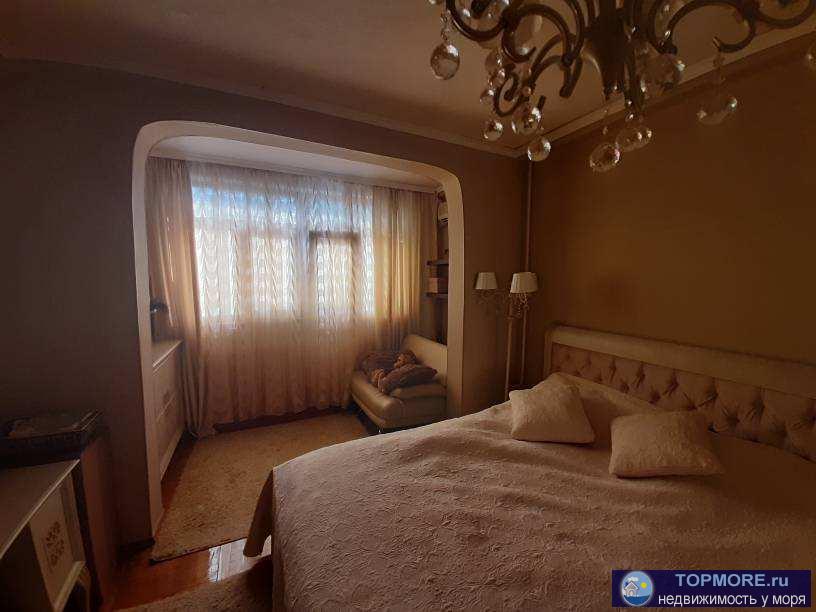 Если Вы мечтаете жить в тихом месте в центре города большой семьей, то эта квартира для Вас!Продается 3х комнатная...