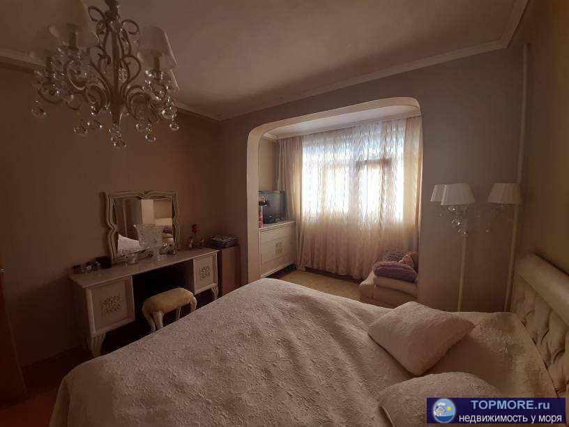 Если Вы мечтаете жить в тихом месте в центре города большой семьей, то эта квартира для Вас!Продается 3х комнатная... - 1