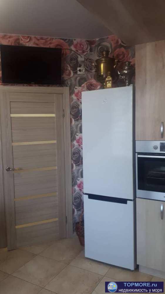 Продаю 3 ком квартиру с ремонтом и мебелью.65 кв м . Дом расположен на ровной местности Адлер ул.Луначарского.Своя... - 1