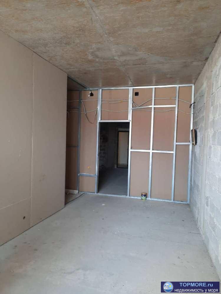 Продается квартира в черновой отделке в Курортном городке, 65 кв м, распланирована под 3 комнатную, подходит как для...