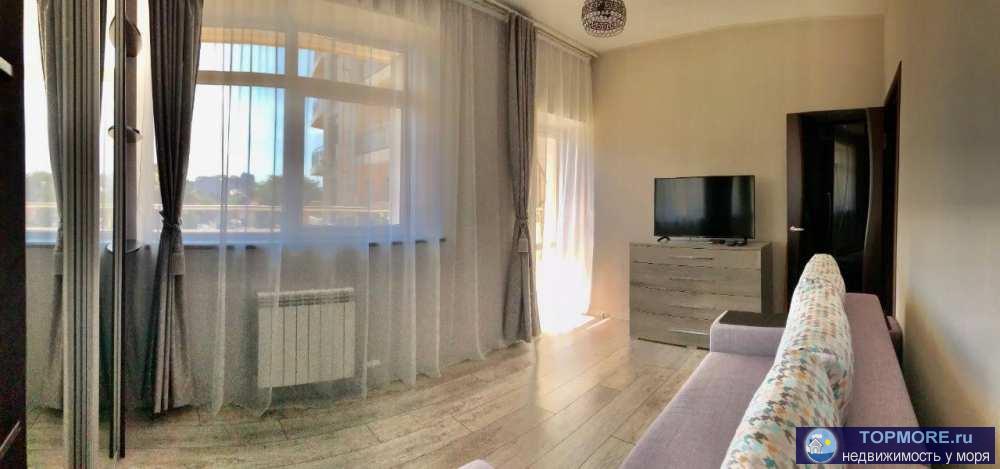 Квартира в  17-этажном доме бизнес-класса с закрытой территорией. Статус квартира. 2-х комнатная квартира с большим... - 2