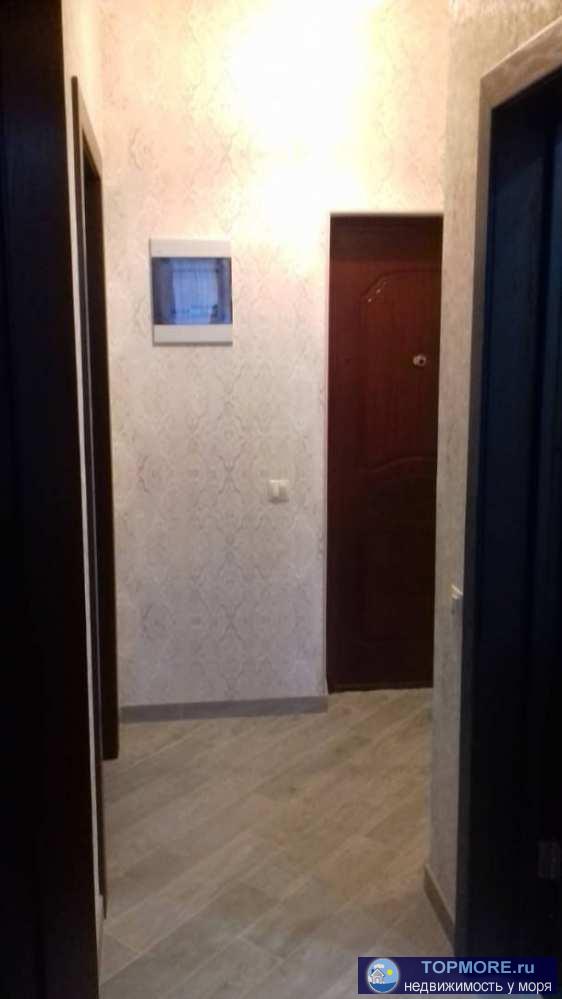Продается 2-комнатная квартира в Панинском доме. Спальня, гостинная-студия (два окна). Ремонт сделан качественный.... - 2