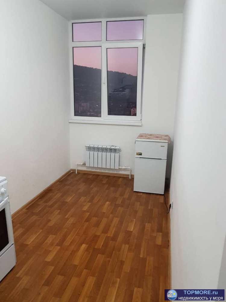 Продается просторная, 2-х комнатная квартира в районе Макаренко, общей площадью 44 м2. Дом давно сдан, заселен....