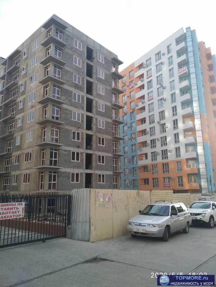 Продажа / Квартиры, Сочи, микрорайон Мамайка, 4 785 000 р. Продается квартира на 1 этаже Новового дома Бизнес-класса!Потолки 3 метра!Есть подземный паркинг на 22 машиноместа...