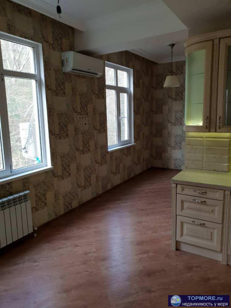 Продажа / Квартиры, Сочи, улица Камо, 7 800 000 р. Продам квартиру на 6 этаже 8 этажного дома в Кудепсте общей площадью 69 кв м с ремонтом.В квартире 2 спальни и... - 2