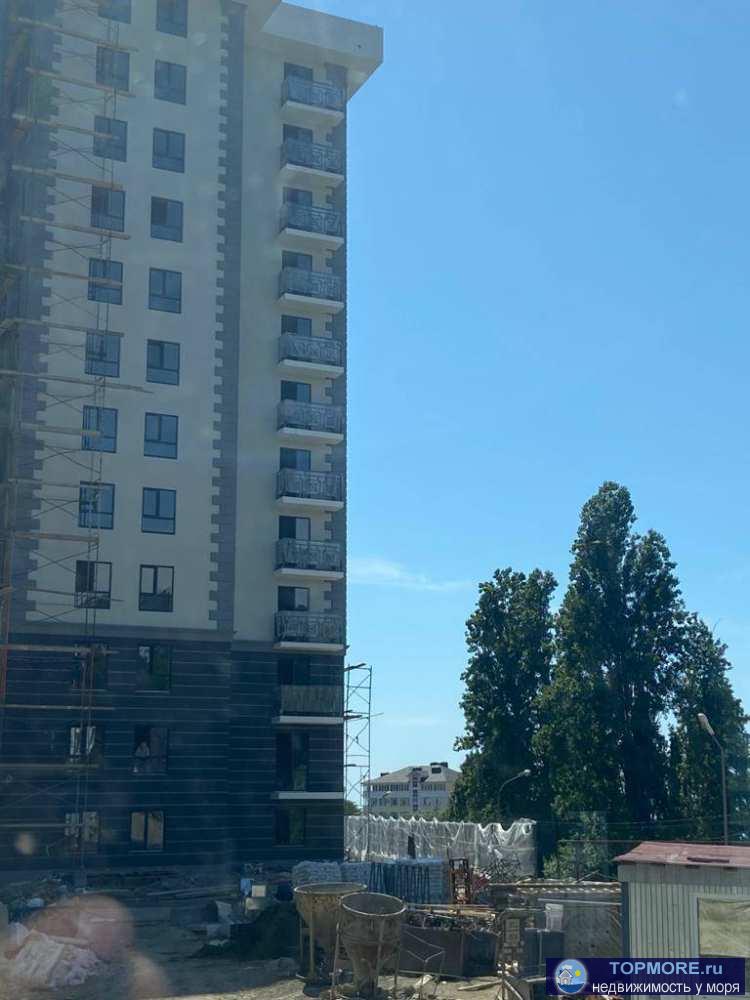 Продам двухкомнатную квартиру 38 кв м без отделки в строящемся комплексе на ДонскойВ комплексе два дома. Из каждой...