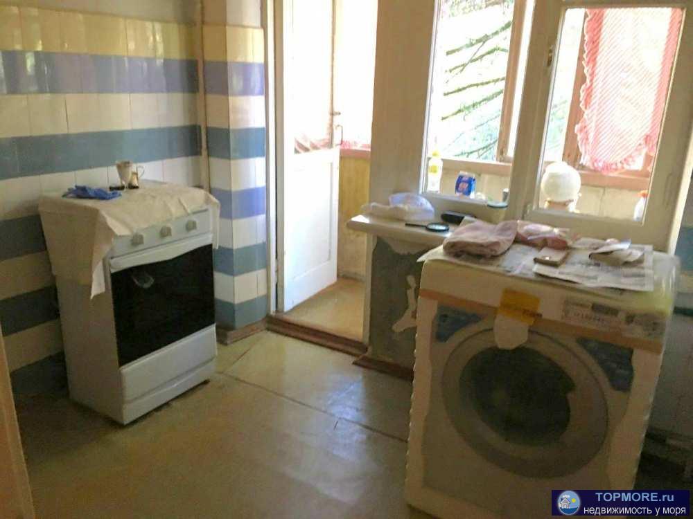 Лот № 109261. Квартира в пятиэтажном доме, на 4 этаже, 30 м2 - полноценная однокомнатная с балконом. Требуется...