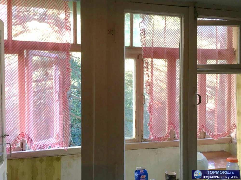 Лот № 109261. Квартира в пятиэтажном доме, на 4 этаже, 30 м2 - полноценная однокомнатная с балконом. Требуется... - 2