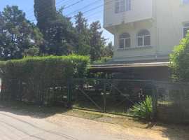 Продается 3-комнатная квартира 70 кв.м. в очень тихом, уютном...