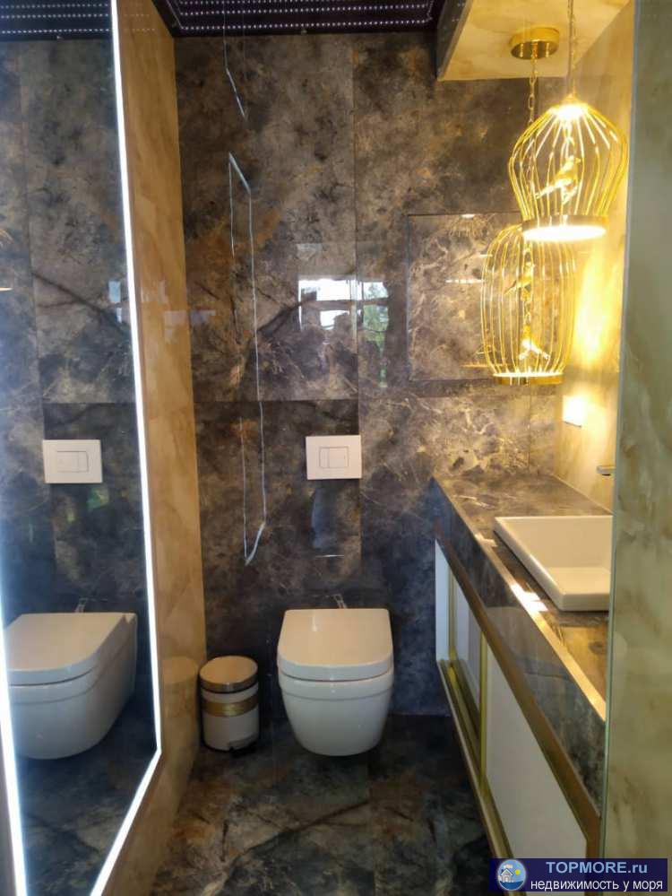 Шикарное расположение комплекса говорит само за себя.Квартира с ремонтом,мебелью и техникой.Это готовый бизнес под... - 2