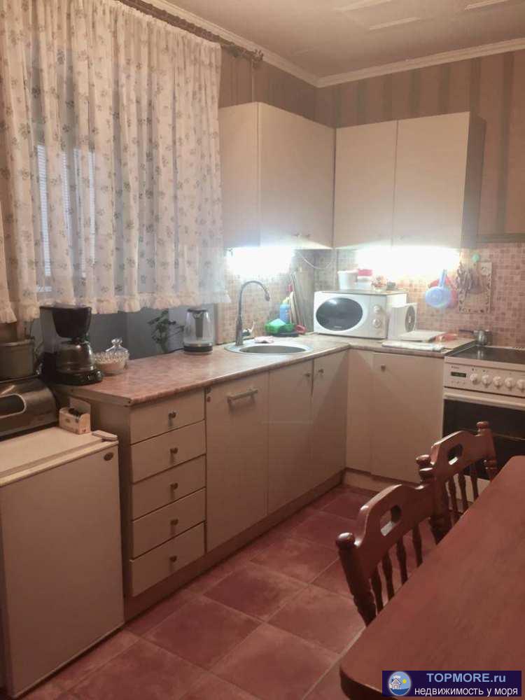 Продается просторная двухуровневая квартира в самом центре Дагомыса. Площадь 103 м. кв. Три изолированные комнаты,... - 2