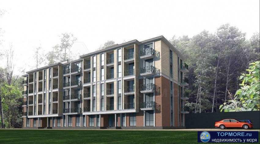 Просторная, светлая квартира - 3 окна + балкон!Легко планируется в полноценную однушку или полуторку. Вид на реку и...