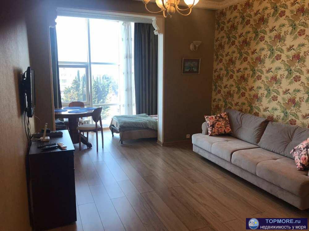 Продается просторная квартира в доме бизнес-класса Московия. Шикарное месторасположение. В непосредственной близости...