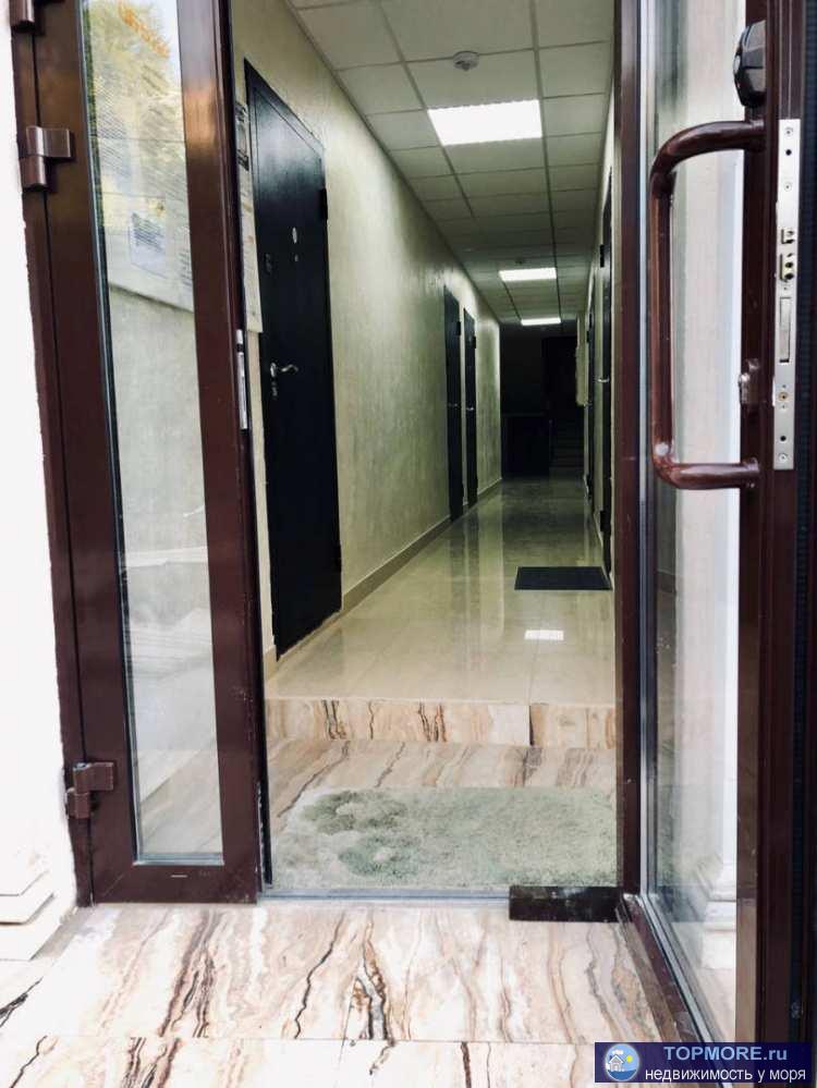 Продажа / Квартиры, Сочи, улица Лысая Гора, 3 400 000 р. В продаже полноценная однокомнатная квартира с выделенной отдельной кухней. Расположена в микрорайоне Светлана.... - 1