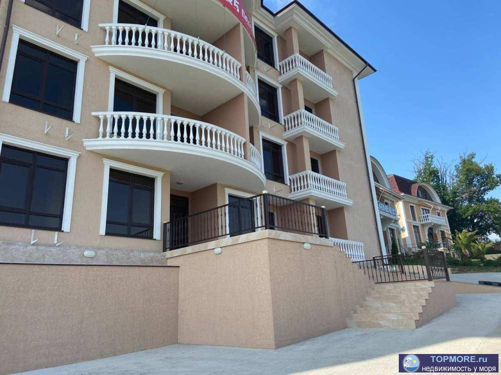 Квартира с завораживающим видом на море, горы и Адлер!Дом клубного типа сос воей территорией, детской площадкой,...