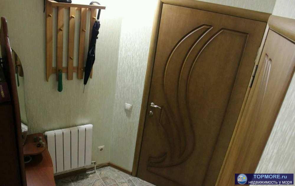 Продается квартира студия. Со всей мебелью и бытовой техникой. Газовая плита, два окна. Хороший район. До тц Море... - 1