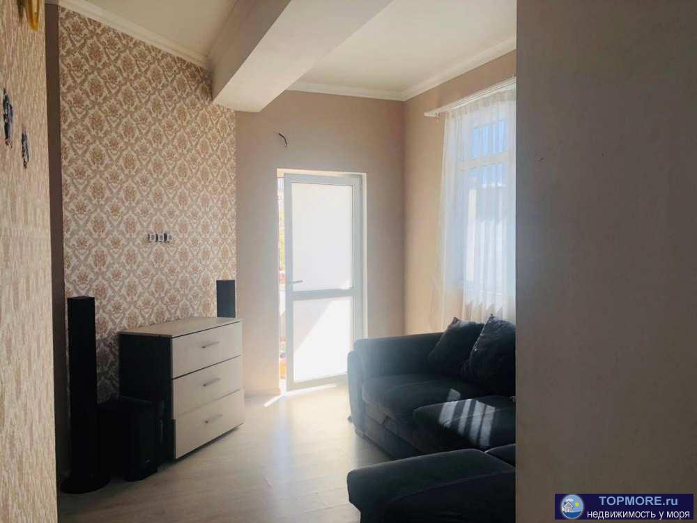 Продажа / Квартиры, Сочи, улица Лысая Гора, 6 900 000 р. ысая гора 36/2 4 этаж из 5 отличная Квартира с новым Ремонтом (статус жп). Площадь 73 метров квадратных, спланирована... - 1