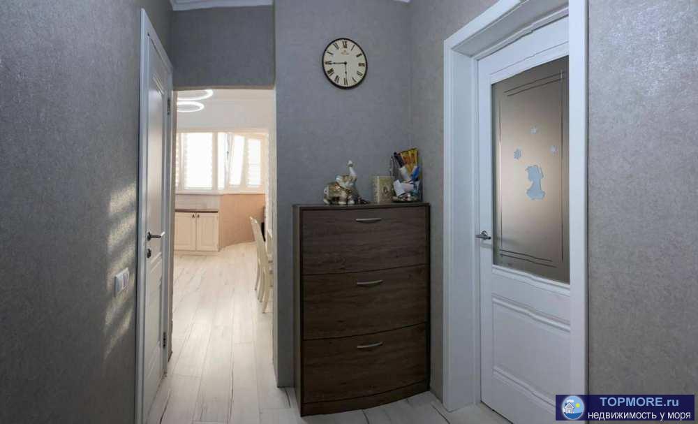 Абрикосовая 17, 4/17, дом монолитный, видеонаблюдение, ремонт, мебель, техника, любая ипотека, площадь квартиры 50...