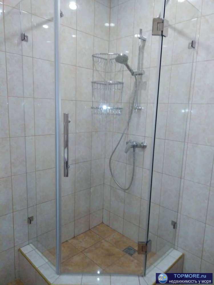 Продажа / Квартиры, Сочи, микрорайон Мамайка, 4 800 000 р. Продаю полноценную двухкомнатную квартиру две изолированные комнаты и кухня гостинная , в квартире теплый пол ,... - 2
